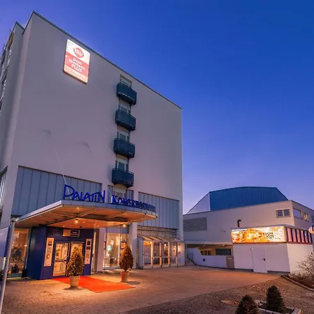 Отель Western Palatin Kongresshotel Вислох