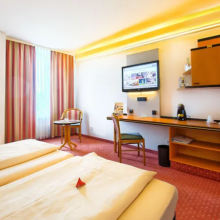 Western Palatin Kongresshotel فيسلوخ