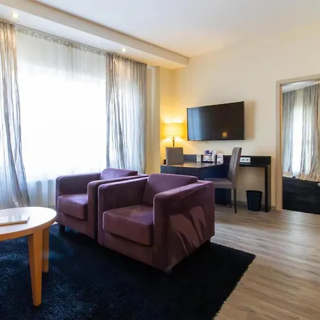 Hotel Western Palatin Kongresshotel 4*