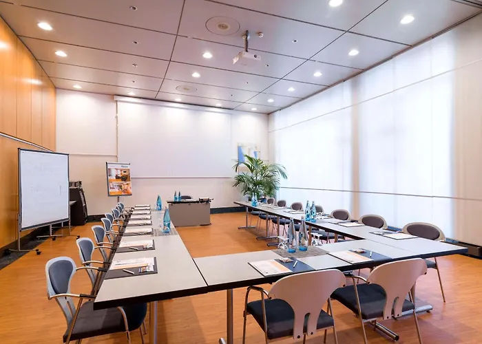 فندق Western Palatin Kongresshotel فيسلوخ