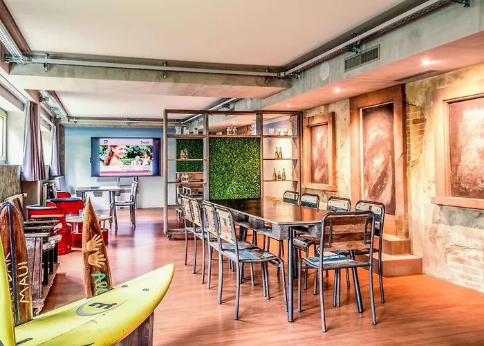 فندق Western Palatin Kongresshotel فيسلوخ