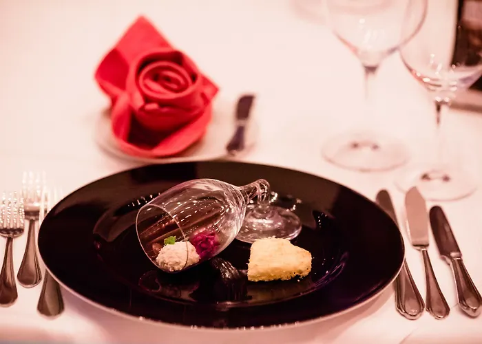 Western Palatin Kongresshotel فندق