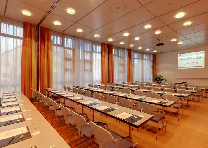 Western Palatin Kongresshotel 4*